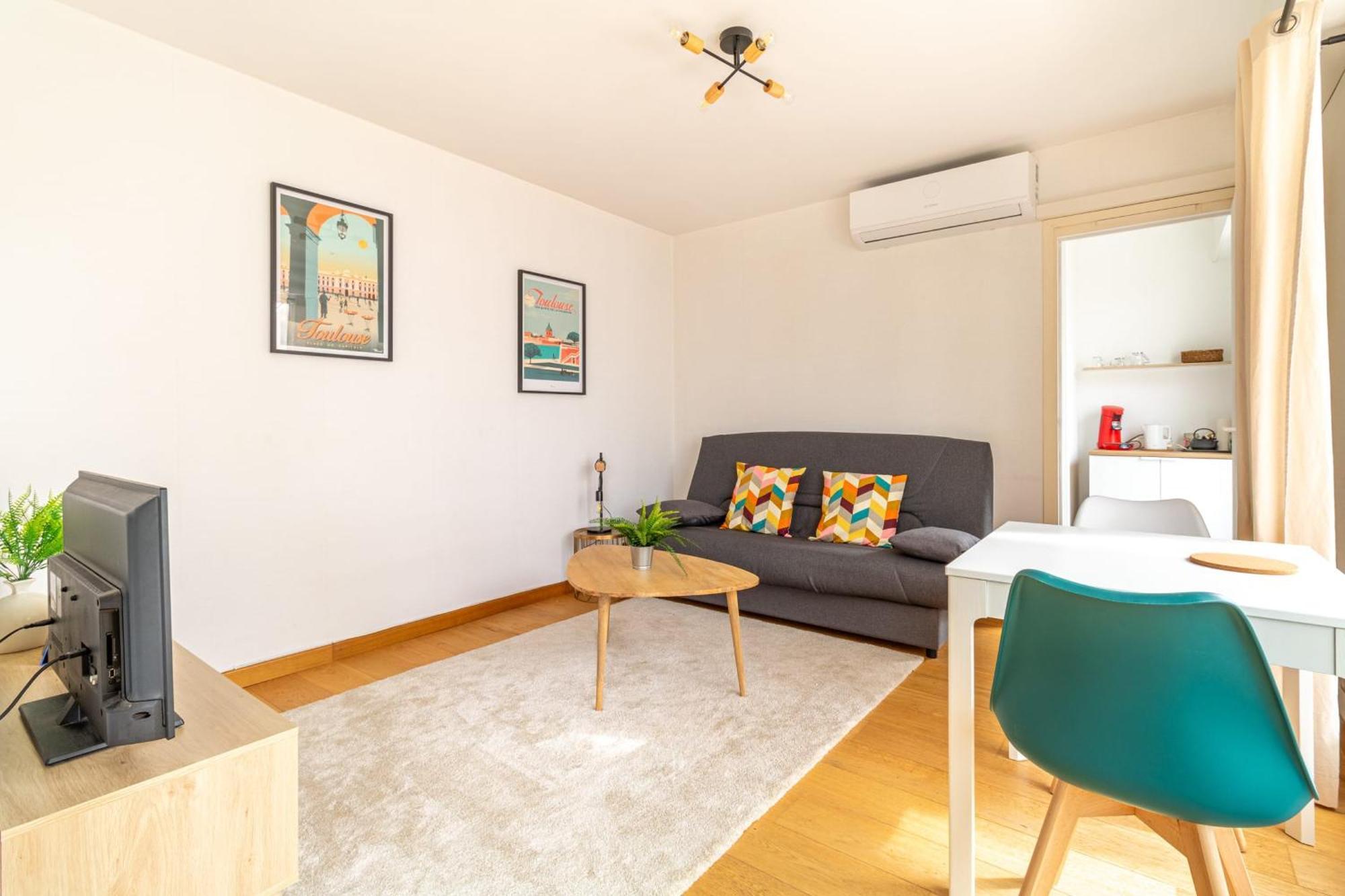 Bright Flat With Terrace - Near Train Station * Toulouse